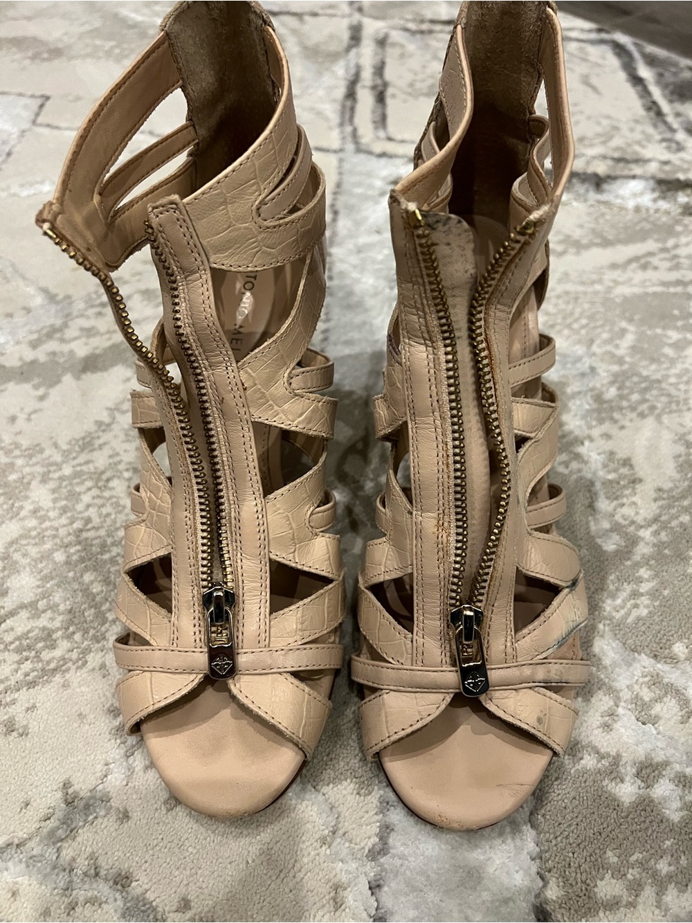 Antonio Melani - Women’s Nude Strappy Zip-Front Heeled Sandals size 9